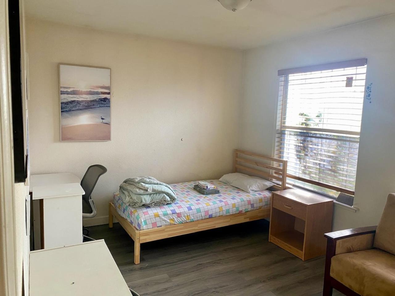 Whole Family - Wolfgram Hostel ซาคราเมนโต ภายนอก รูปภาพ